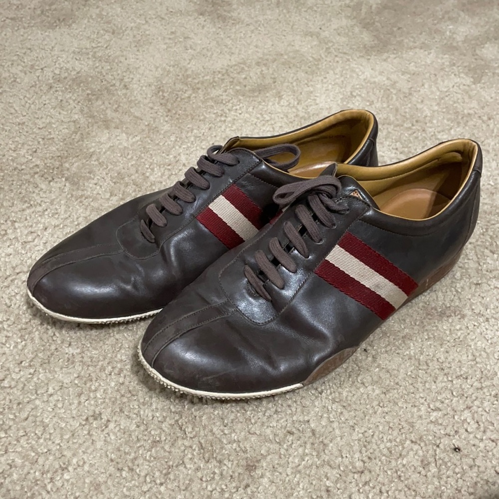 Bally lace up tennis shoes